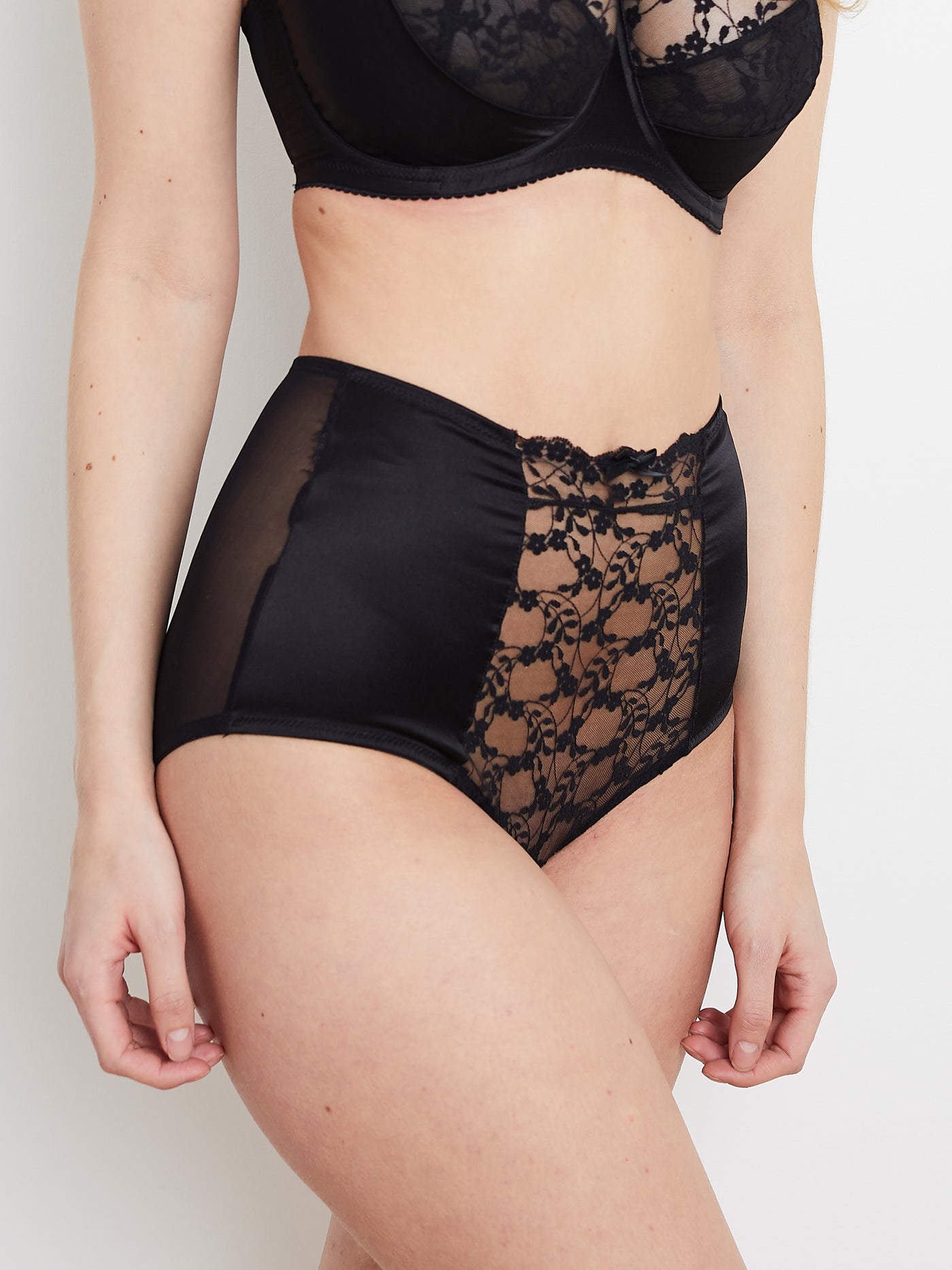 Sophia black lace high waisted knickers